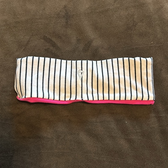 Reversible Ivivva Headband - Picture 2 of 3